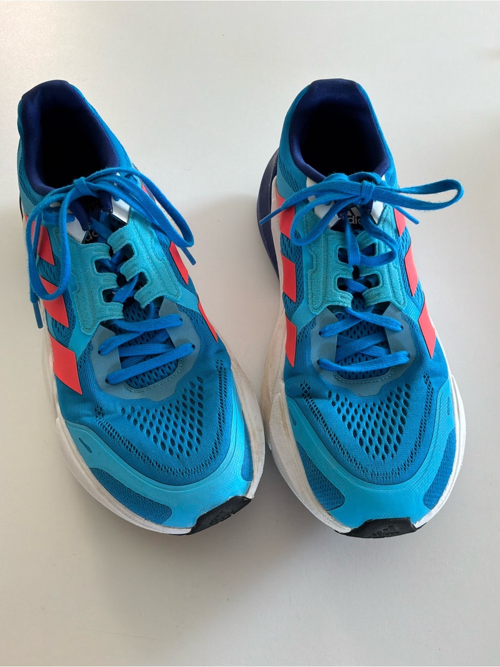 adidas Mens Blue Sneakers with Corel Highlights